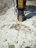 出售福州挖地下车库二次解体硬石头的机器液压器