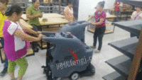 广西洗地机在柳州商城正式投入使用