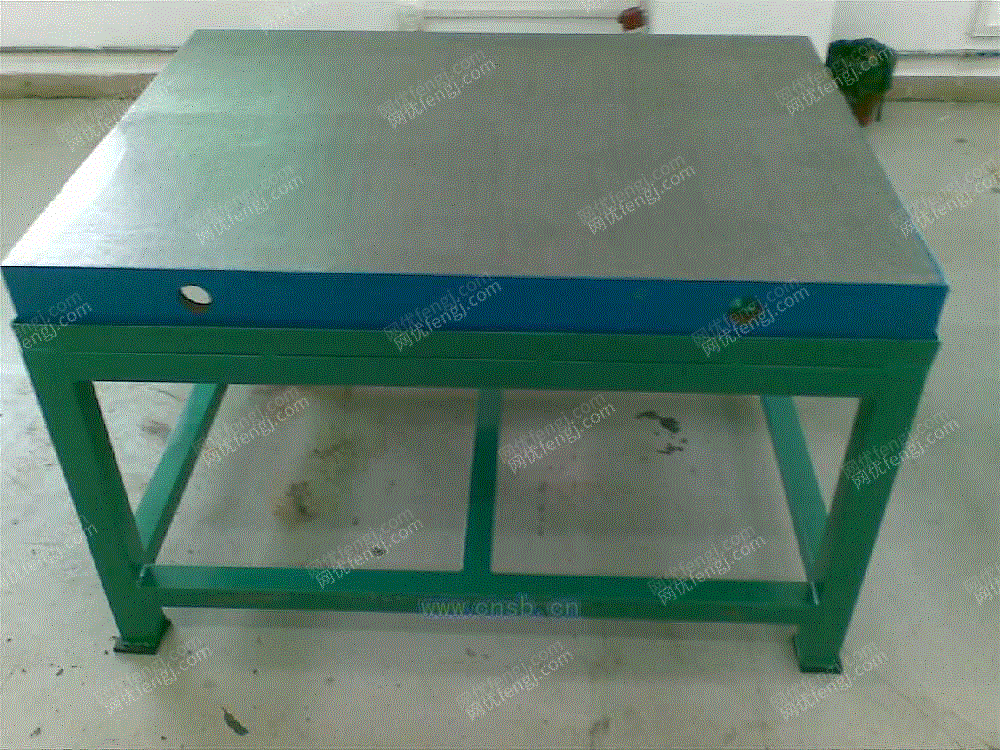 工作台(桌)设备回收
