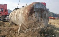 湖北十堰出售油管油罐，大油罐，大型油罐 20000元