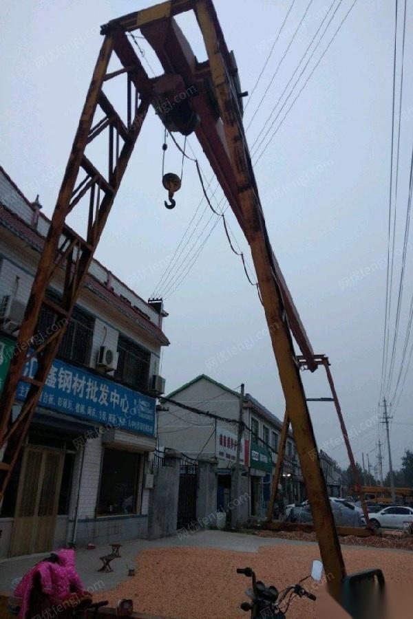 山东济南本人出售二手航吊设备 2.5万元
