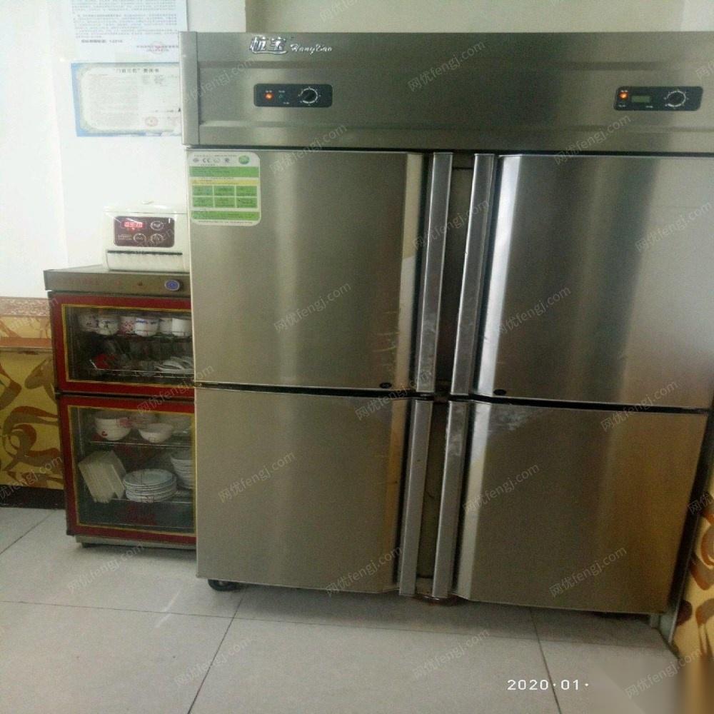内蒙古呼和浩特二手厨房设备低价出售 8000元