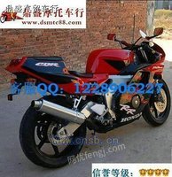CBR250RR摩托车