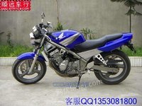 本田蓝宝石250摩托车