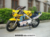 本田CBR250RR摩托车