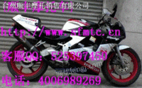 本田CBR400R摩托车