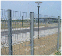 铁丝护栏网、护栏网流程、护栏网耗