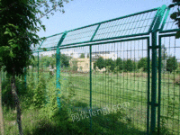 供应新疆监狱护栏，新疆电焊网，新疆高速公路围栏