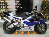 铃木RGV250摩托车