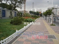 PVC草坪护栏 南京塑钢庭院栅栏