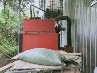 四川宜宾今年生意不好出售1台7公斤生物颗粒蒸汽锅炉 用了二年,用的不多.配件齐全.闲置未拆.
