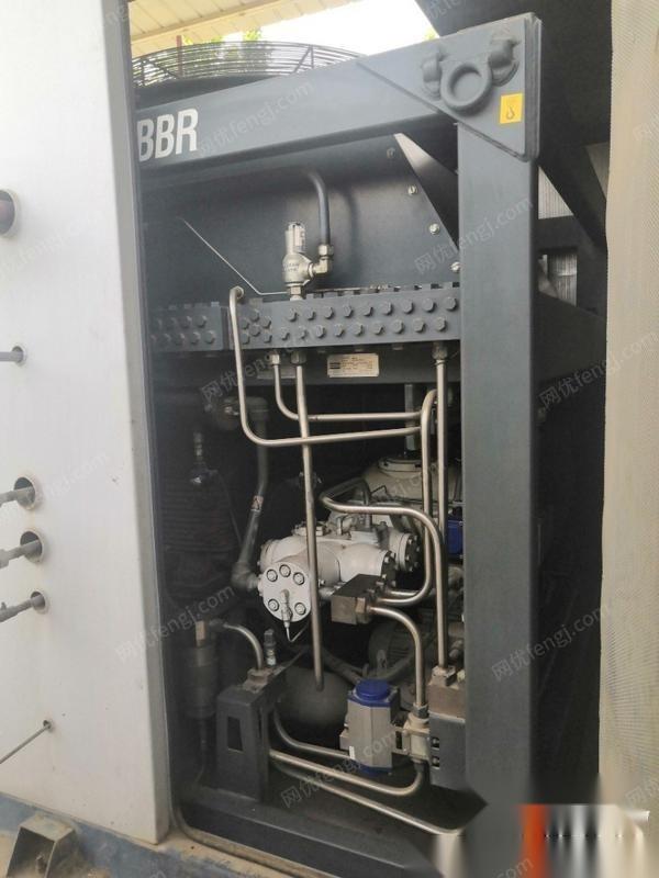 陕西西安由于加气站政府修路拆迁,低价处理阿特拉斯天然气压缩机XD—11/35—250型