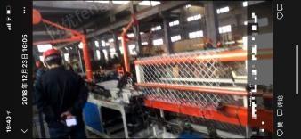 河南焦作出售1台河北产18年二手菱形网，勾花网双丝机 本设备生产不到一年，能正常使用.