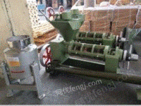 供应江西鹰潭全自动多功能螺旋榨油机赣州菜籽油榨油设备