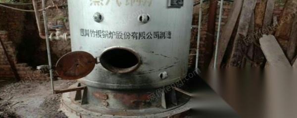 上海徐汇区二手闲置九成新承压蒸汽燃煤生物质燃料蒸汽锅炉一台出售 由于合伙人撤资 