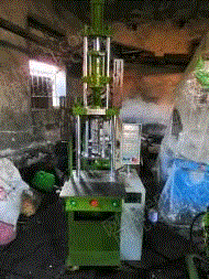 二手立式注塑机回收