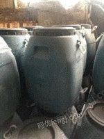 河北邯郸出售50升加厚工业塑料桶100个9成新