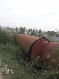 湖北武汉特价处理两个60吨油罐  长9米宽3米的 用了二年,看货议价,可单卖.