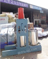 供应湖北鄂州华容孝感家用油料作物取油机粮食加工设备