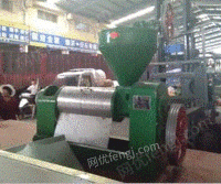 供应湖北黄冈麻城武穴胡麻芝麻菜籽取油设备压榨出油设备全套