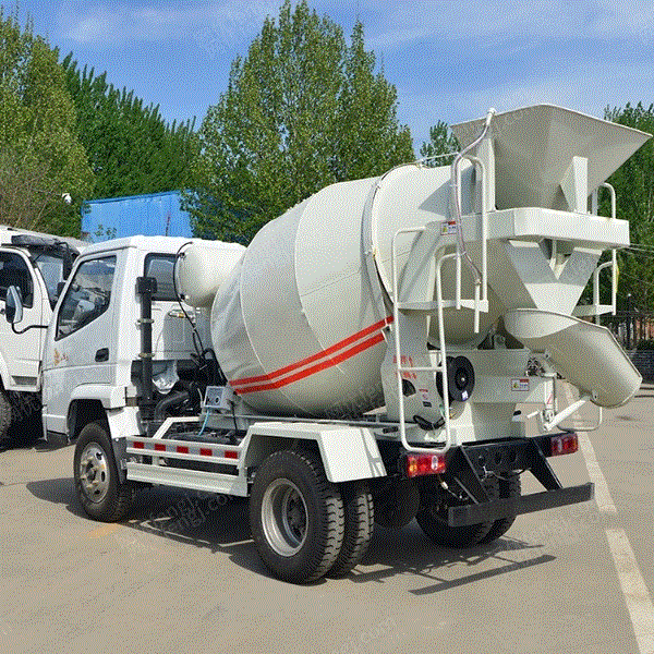 混凝土泵车设备回收