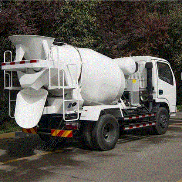 混凝土泵车设备回收