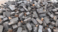 大量回收玻璃厂废镁砖