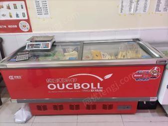 江苏苏州出售2台冰柜展示柜180*60的  用了二个月,看货议价,可单卖.