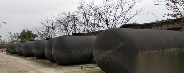 重庆江北区搬迁转让闲置10m3和30m3油罐6个,铁板20-30吨,PVC生产线4条