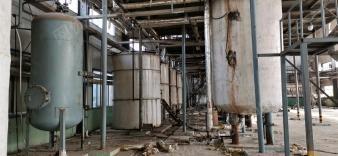 河北沧州出售泰州已停产的纤维素工厂设备 反应釜等 用了三四年.看货议价 可单独卖 