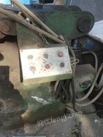 上海崇明县拆迁急出售使用中华宏废铁剪切机鳄式剪刀机一台