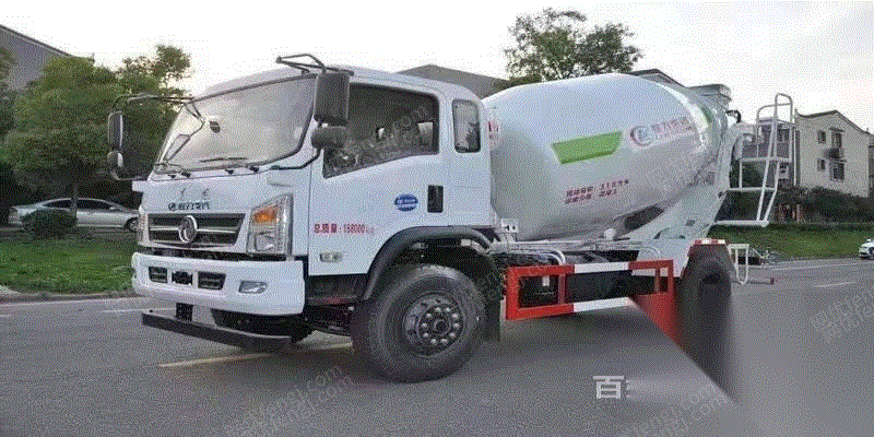 二手搅拌车出售