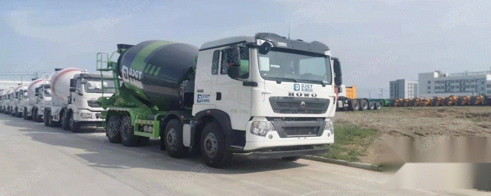 二手搅拌车出售