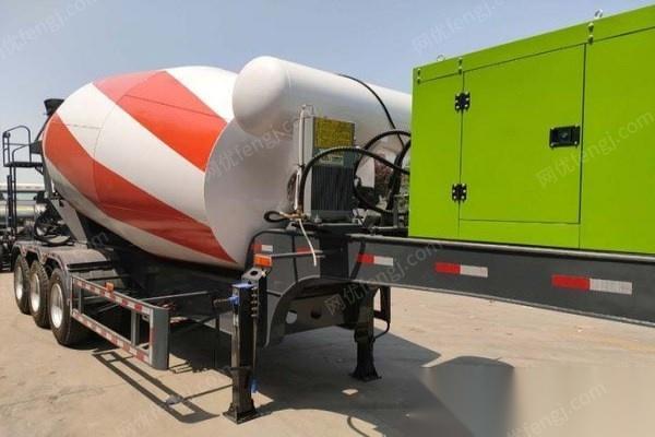 湖北荆州转让能多拉十吨货物的半挂式搅拌车 二手搅拌车回收