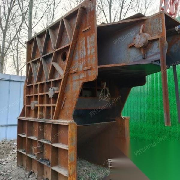 河北刑台环保原因出售闲置1台河北产1.3*2米机铁破碎机 用了一个月 看货议价