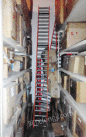 广东深圳低价转让二手闲置95成新货车卸货用不锈钢滑梯4个.3米长 x 0.35米宽.1.5米长 x 0.35 米宽