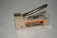 供应伊春市丝网版绷网机器，绥化市绷网机