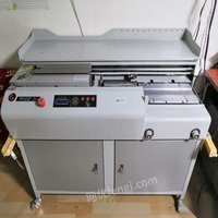 黑龙江齐齐哈尔因转项出售未使用彩霸胶装机 8000元