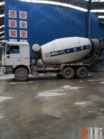 二手搅拌车出售