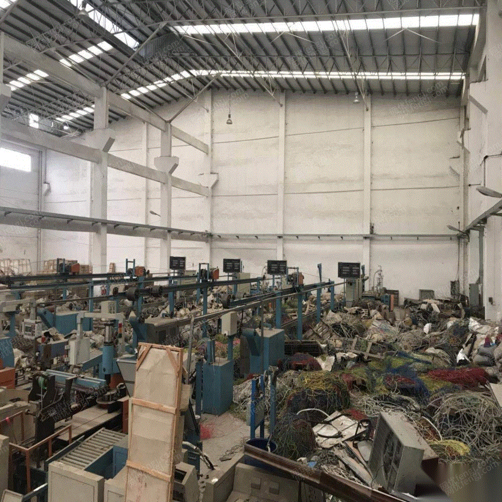 湖南益阳广东电缆雄力工厂出售,电缆设备,废旧物资,注射机等