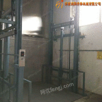 供应菏泽导轨式升降机固定液压升降平台厂房专用货物电梯