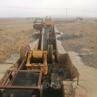 新疆乌鲁木齐沙场粉碎设备生产线 28000元出售
