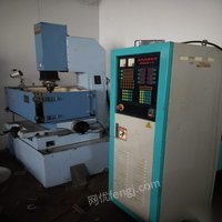 江苏苏州搬厂低价处理放电机 13000元