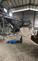 因生产搬迁出售闲置2019年苏州1210重锤破碎石机生产线 400000元