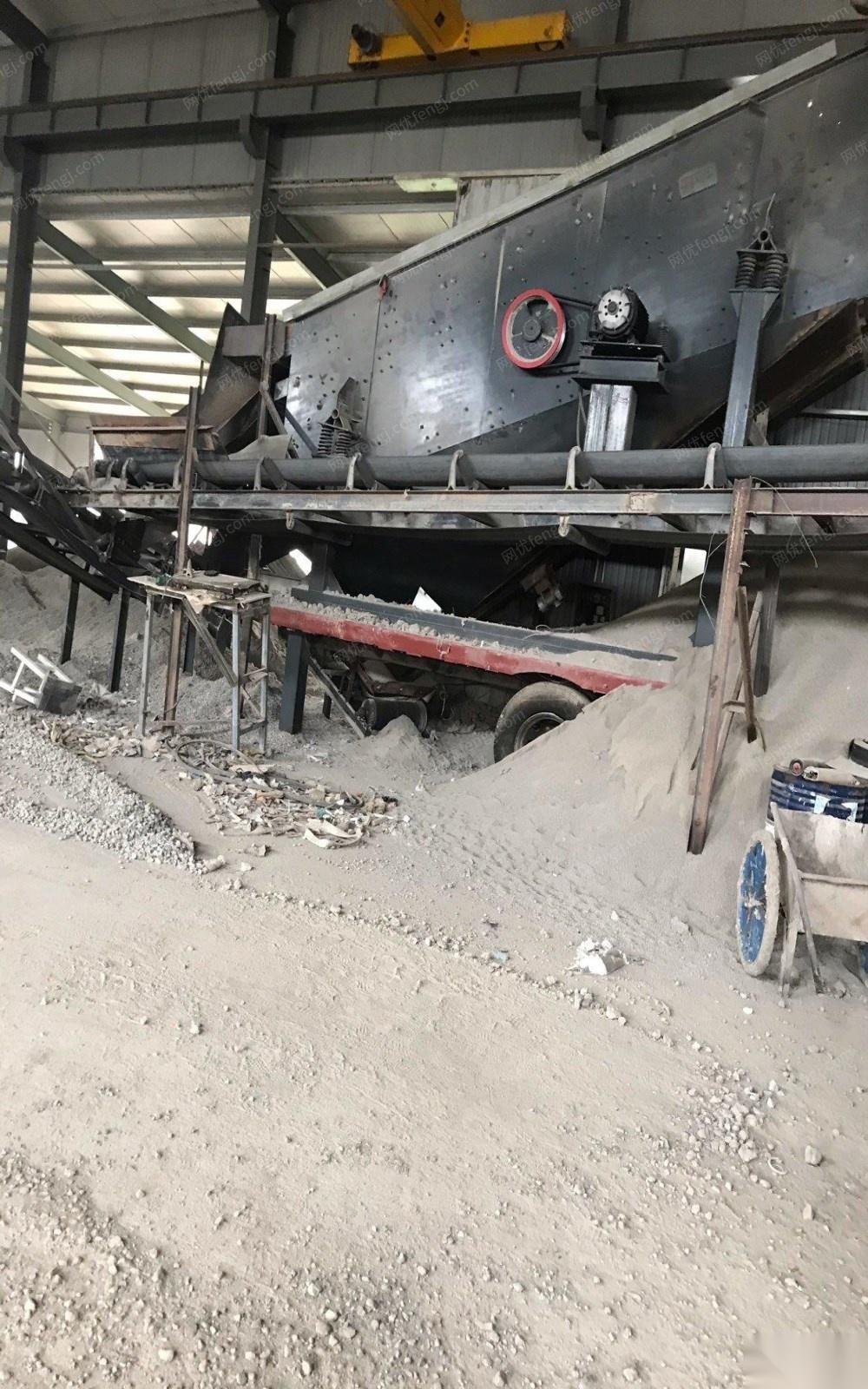 因生产搬迁出售闲置2019年苏州1210重锤破碎石机生产线 400000元