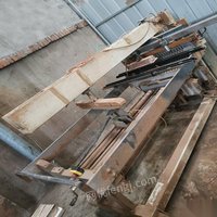 四川成都工厂搬迁低价处理木工设备
