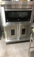 河南郑州出售烤箱发酵箱，和面机，半年9.5层新 10000元