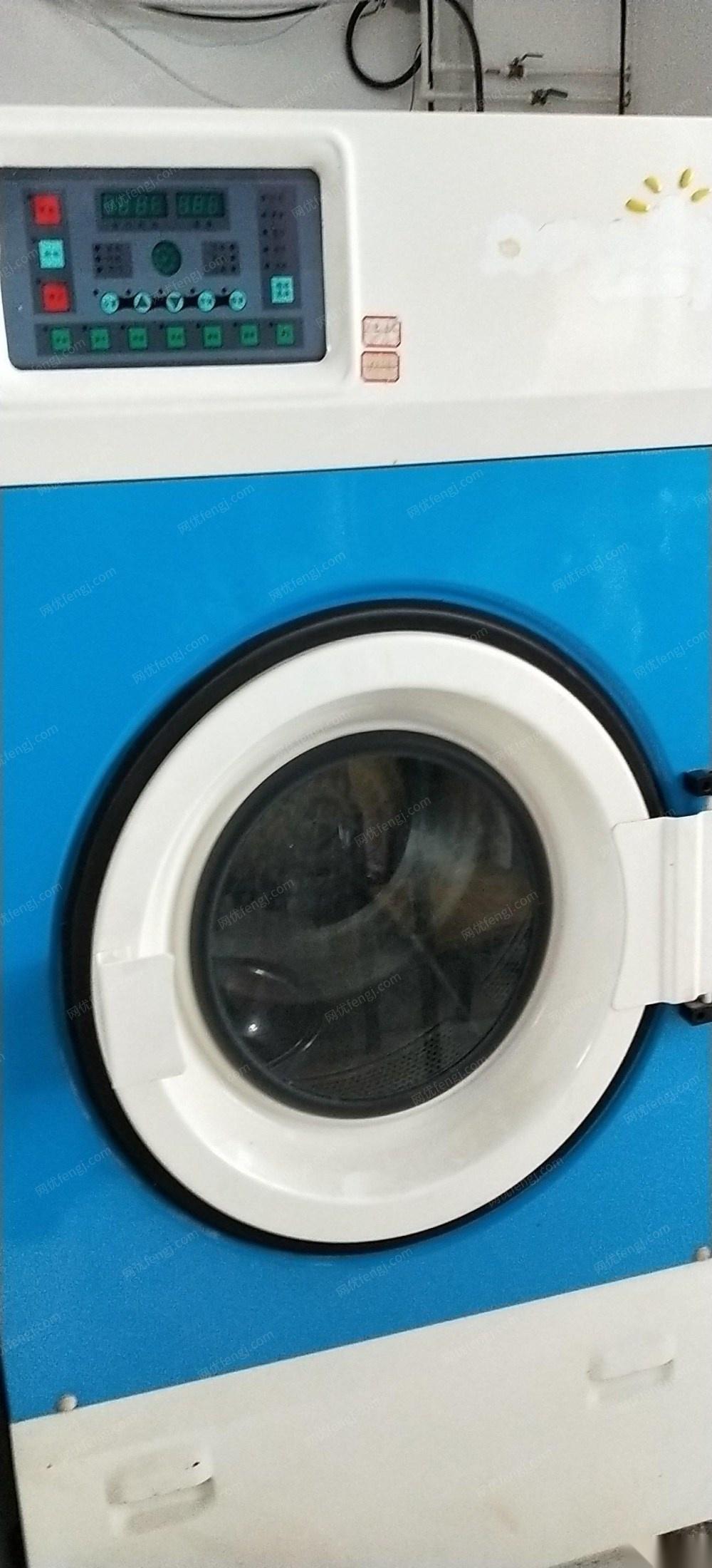 天津河东区急转干洗店设备一套 8000元