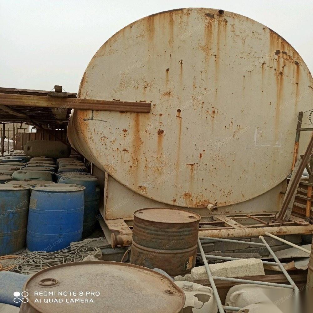 新疆乌鲁木齐49立方米大铁罐出售 12000元