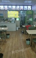 新疆石河子夕阳红东街门面店设施全部转让 15000元